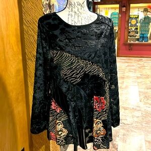 NWT Palila Black Multi Floral Tunic Size Medium